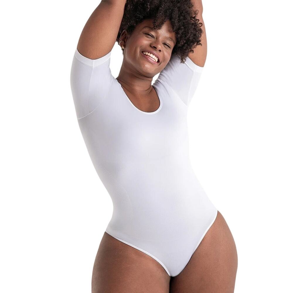 SHAPERMINT Essentials NIP $60 Short Sleeve Bodysuit WHITE Size M